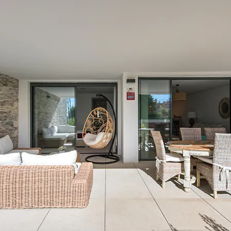 U-nique Romana Apartament *