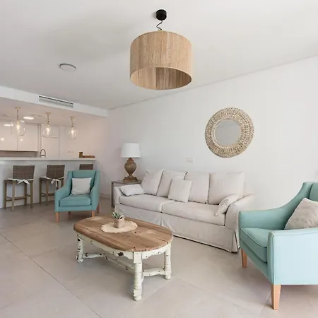 U-nique Romana Marbella